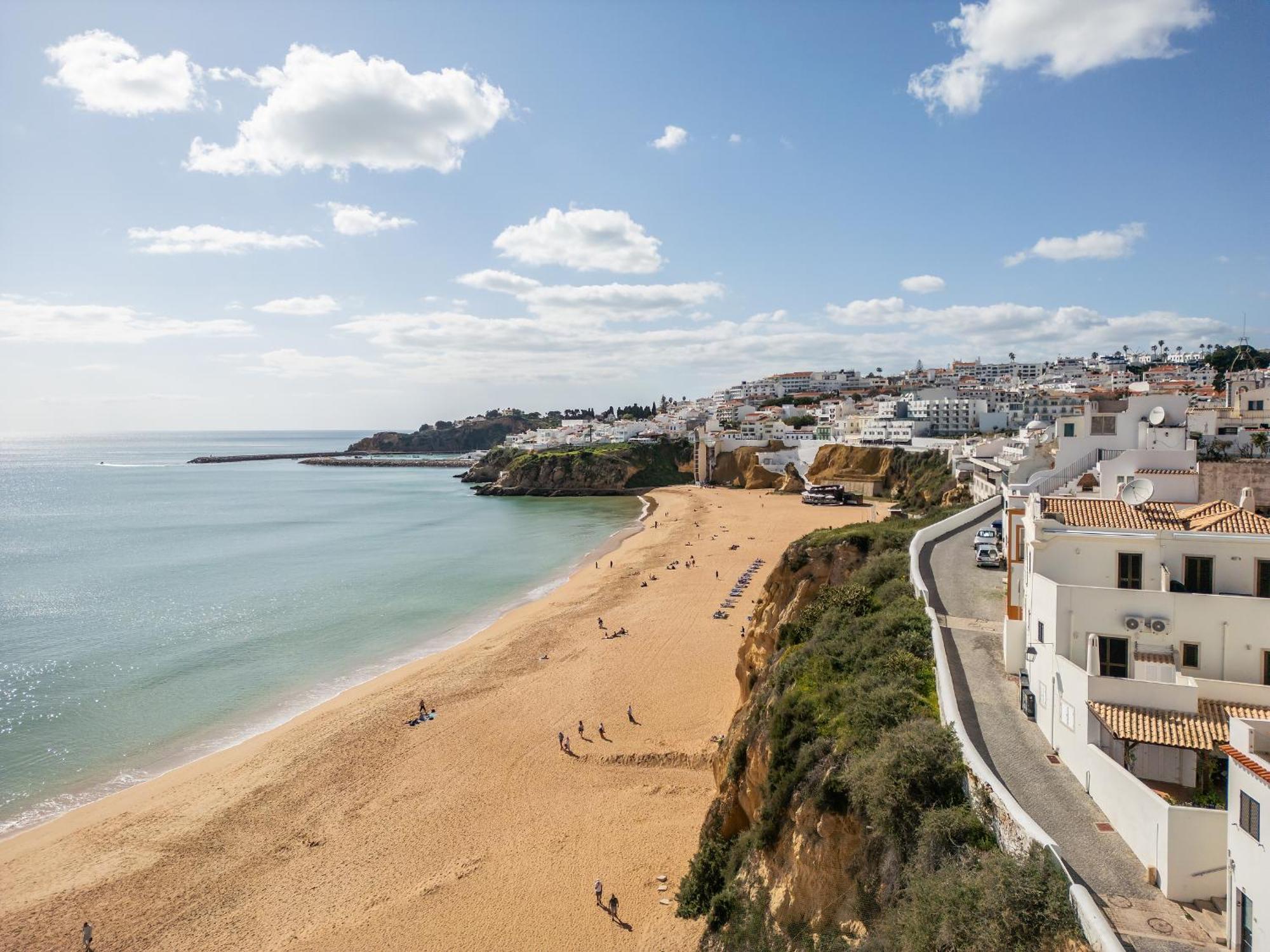 Phenthouse Monaco-albufeira Center-sea View Apartment